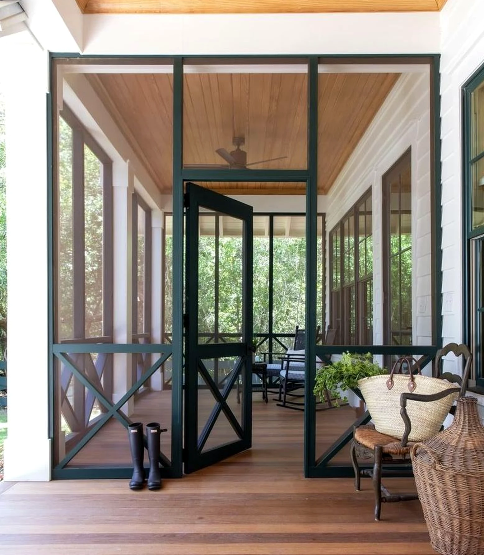 Sunny green entry supports the design through balance, leaving the space feeling quietly finished.