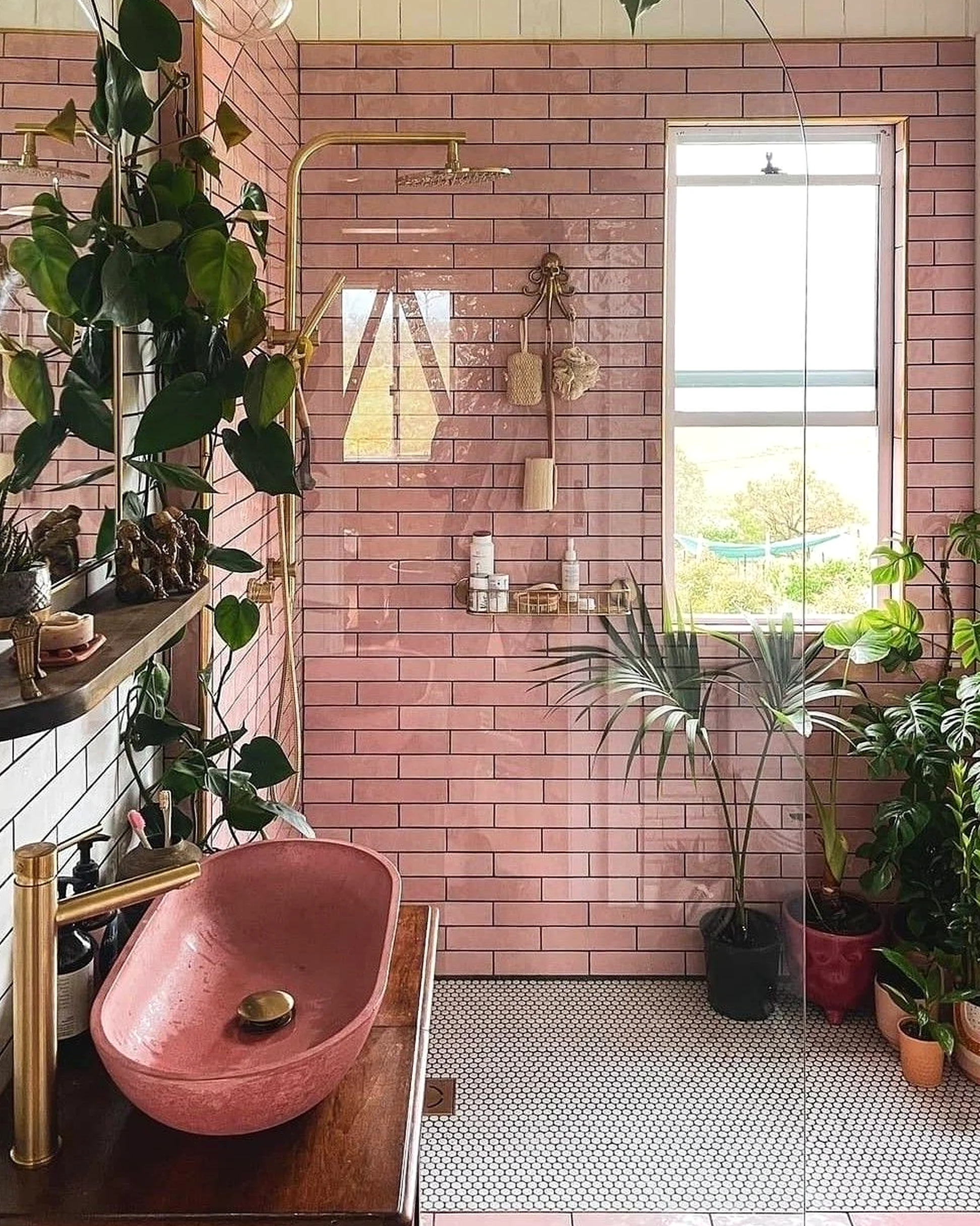 Bright arched doorway adds a clear layer of detail, helping the corner feel ready for quiet use.