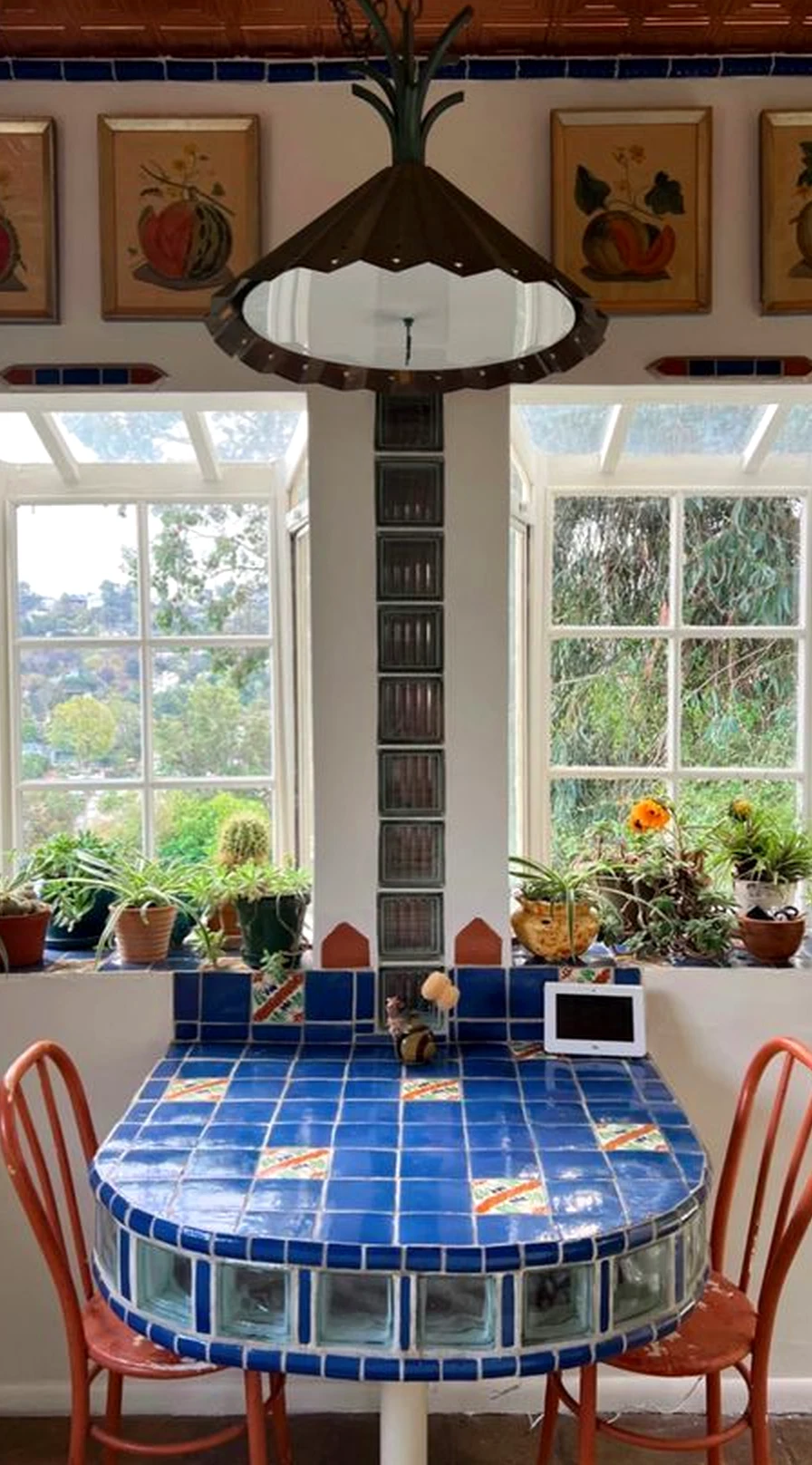 Fresh patio corner adds a clear layer of freshness, helping the design feel fresh and intentional.